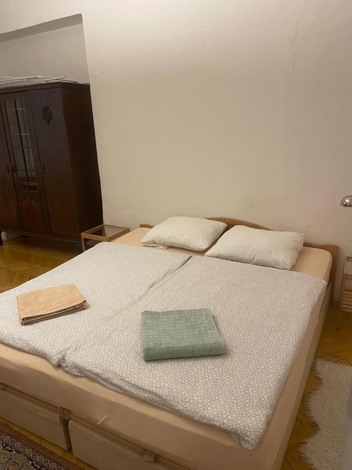 Old Town Herberghaus, 250m To Charles Bridge Apartamento